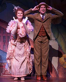 Kate Baldwin as Irene and Gavin Creel as Cornelius, photo Julieta Cervantes