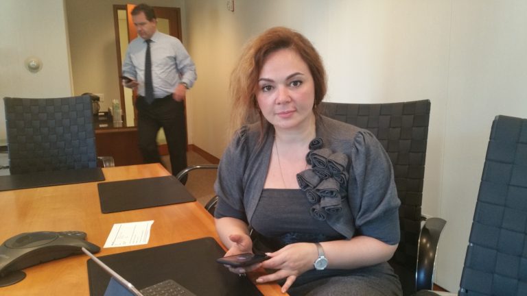 Nataliya-Veselnitskaya-in-background-interpreter-Anatoli-Samochornov-who-was-at-Trump-Tower-meeting-11-28-2016-NY-office-of-her-lawyers-photo-by-Lucy-Komisar