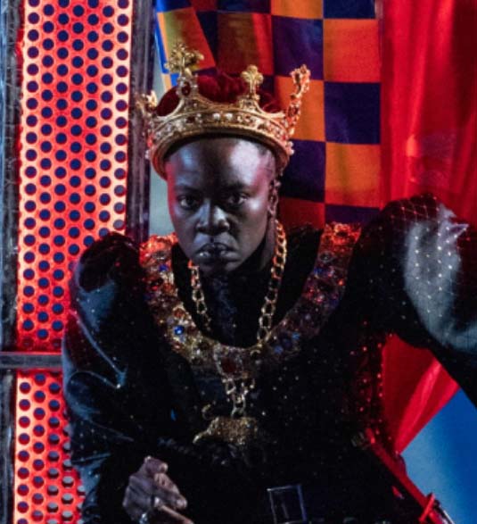 Shakespeare’s Richard III meets a woke director; the killer king loses